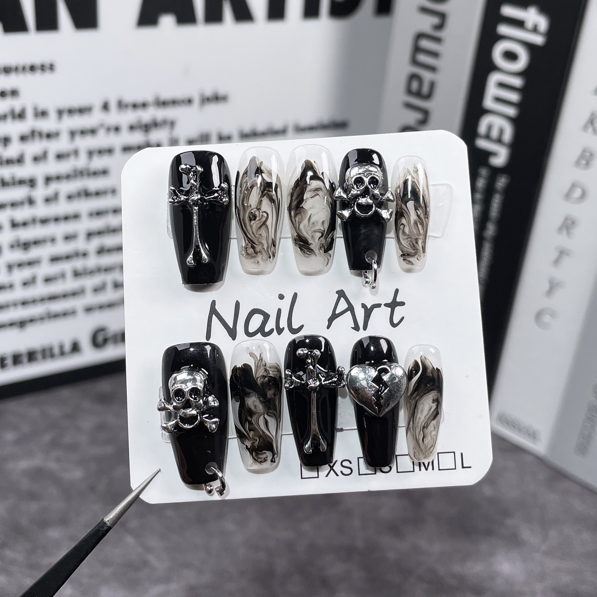 'DARK FLAME' press on nails