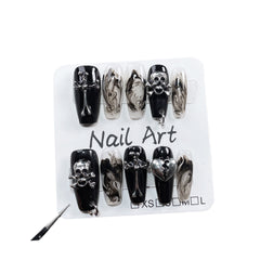 'DARK FLAME' press on nails