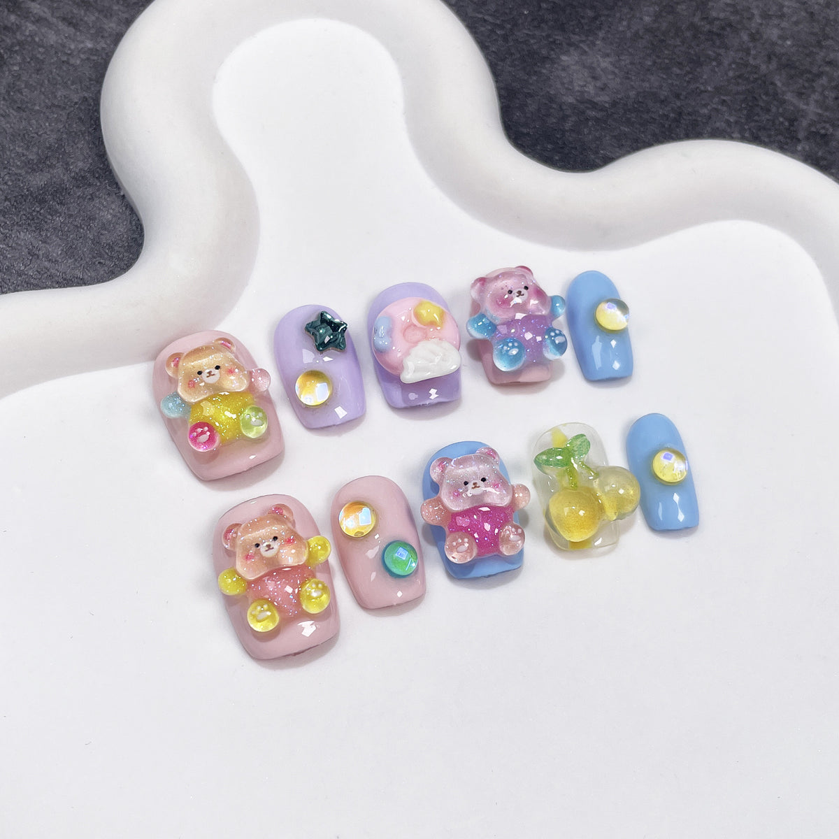 'RAINBOW BEAR' press on nails