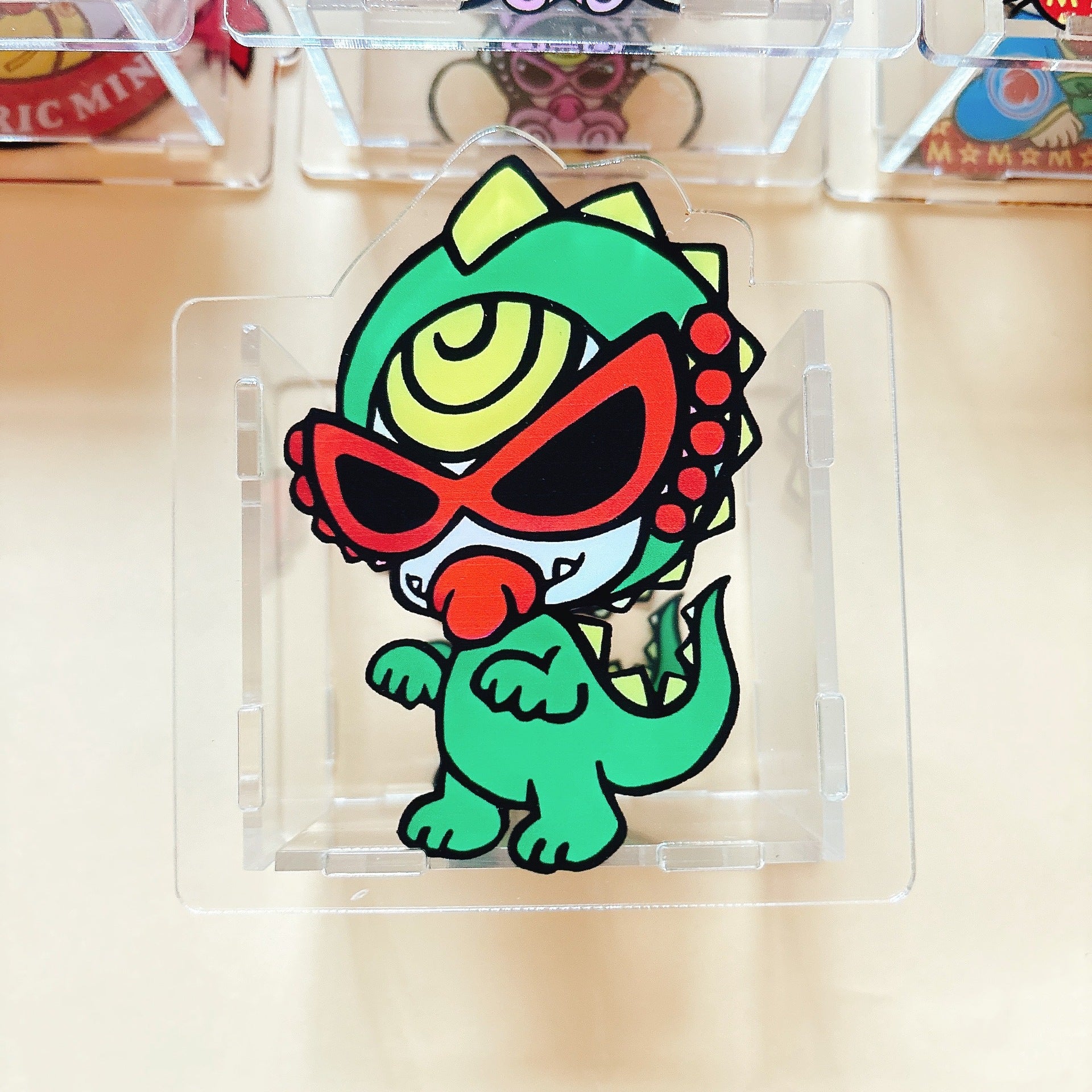 pen holder 4