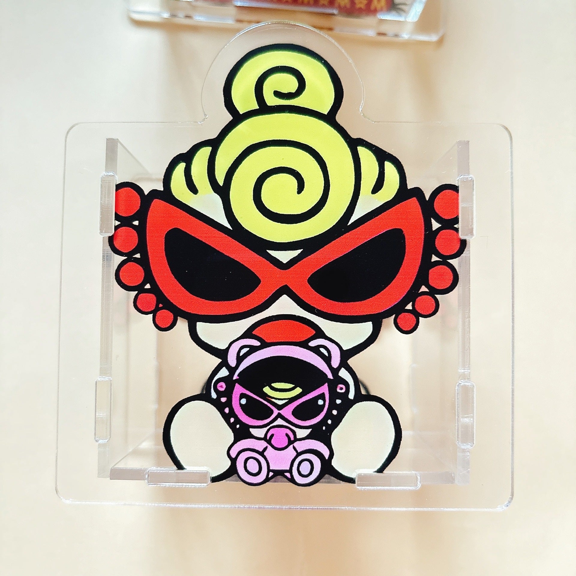 pen holder 4
