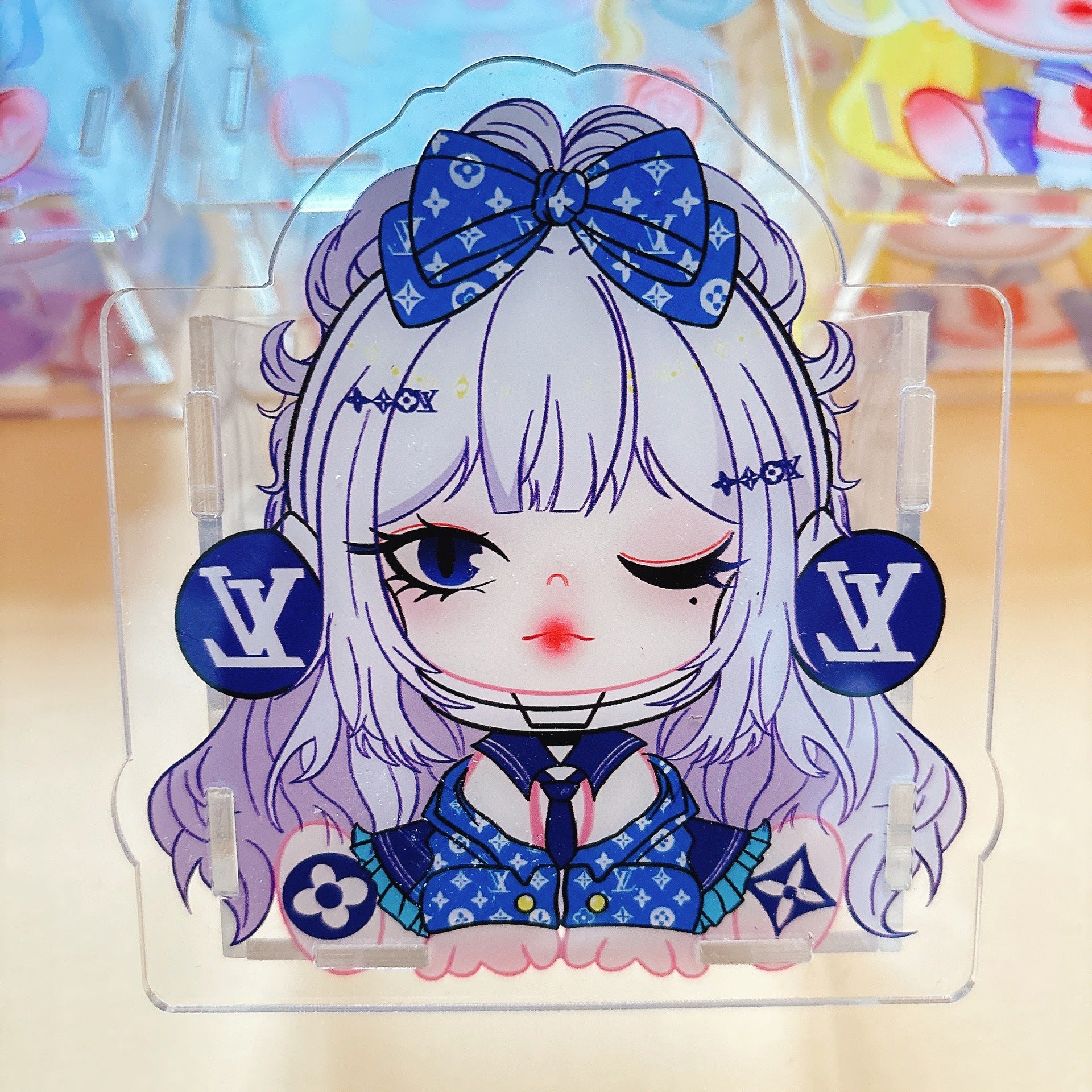 pen holder 4