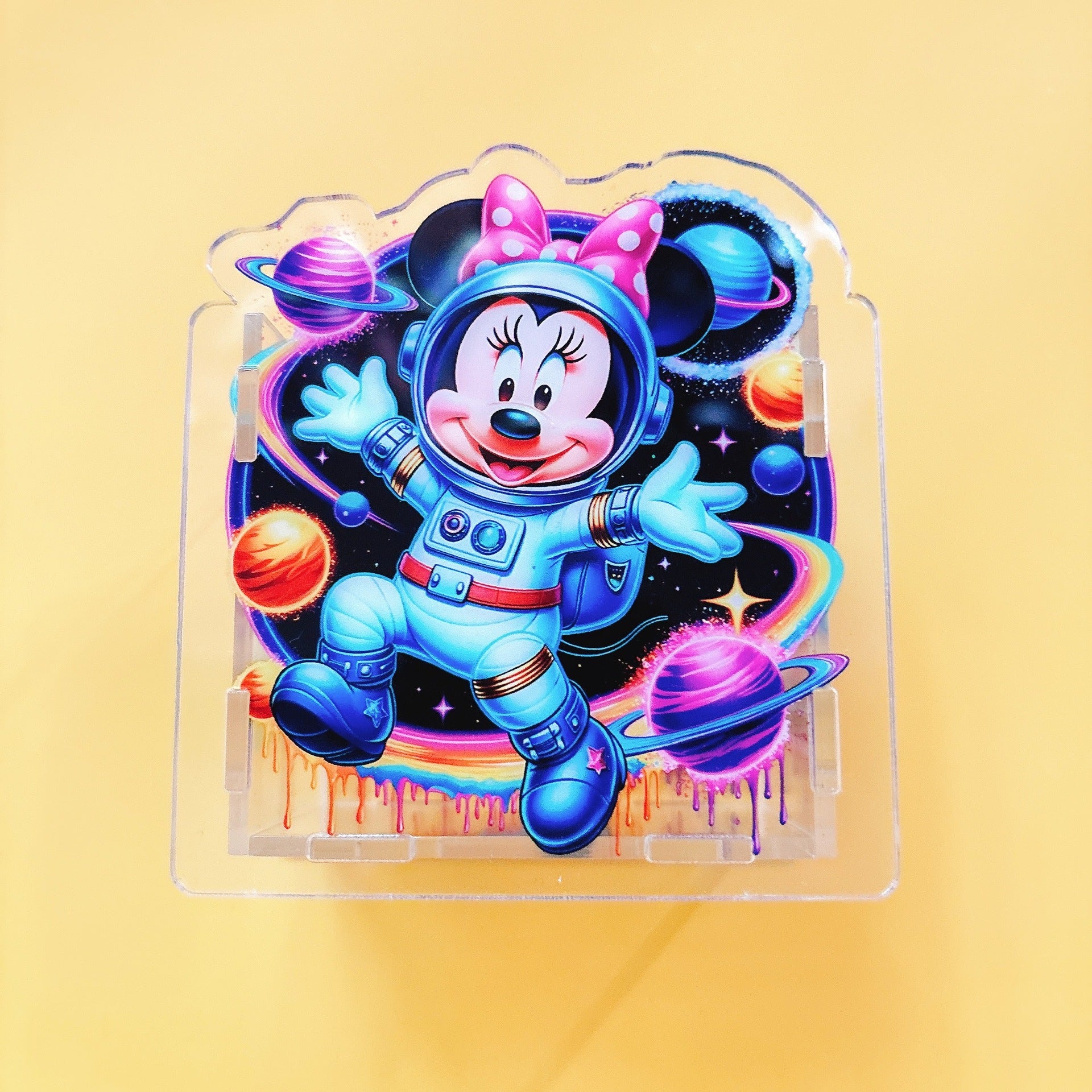 pen holder 3